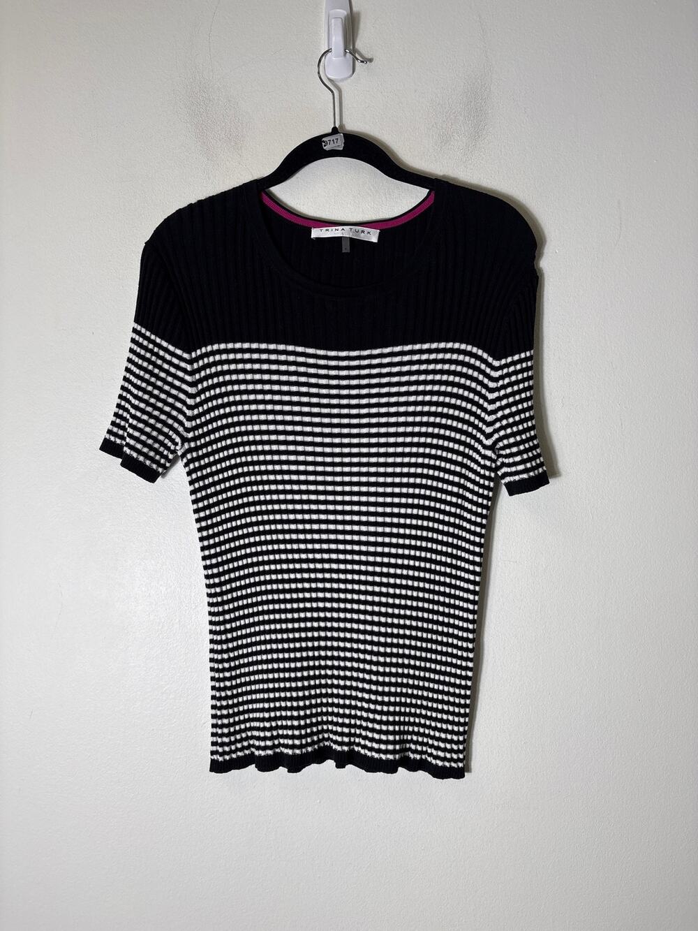 Trina Turk Black White Stripe Short Sleeve Knit Sweater Sz S
